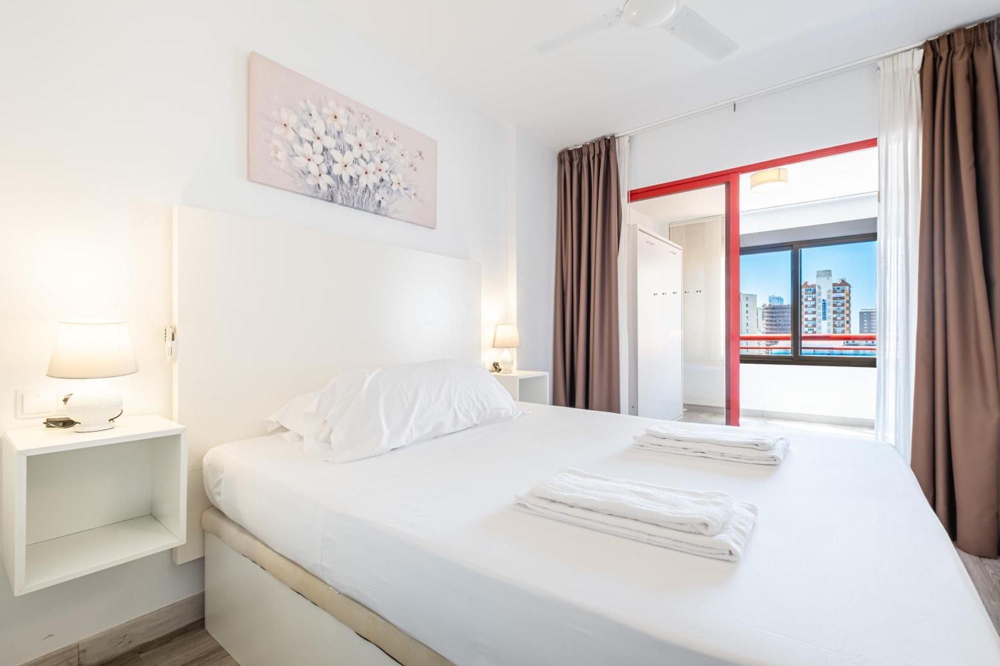 Loix Mar 11-E Apartment Levante Beach Бенідорм Екстер'єр фото